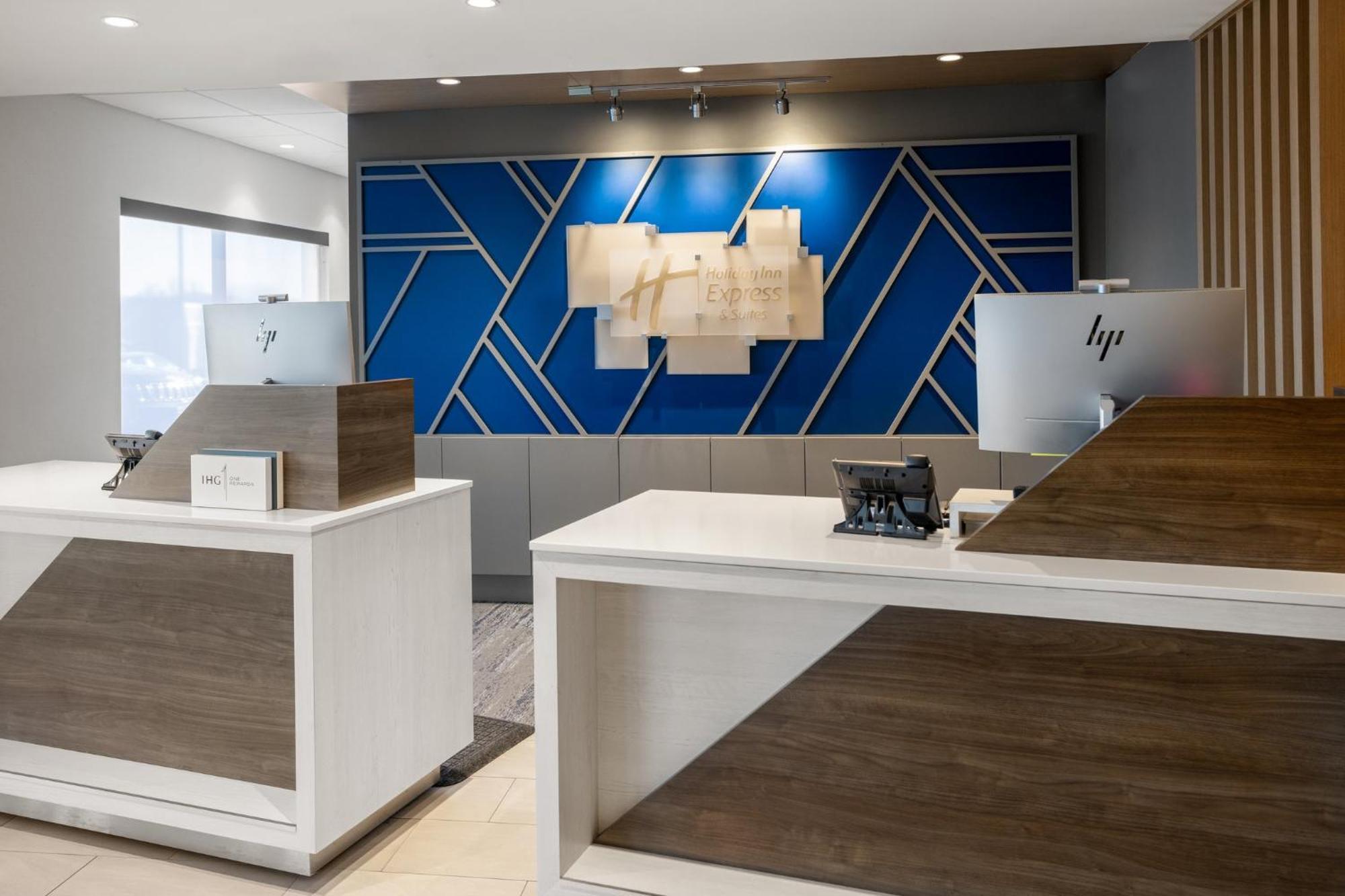 Holiday Inn Express & Suites Waynesboro East المظهر الخارجي الصورة